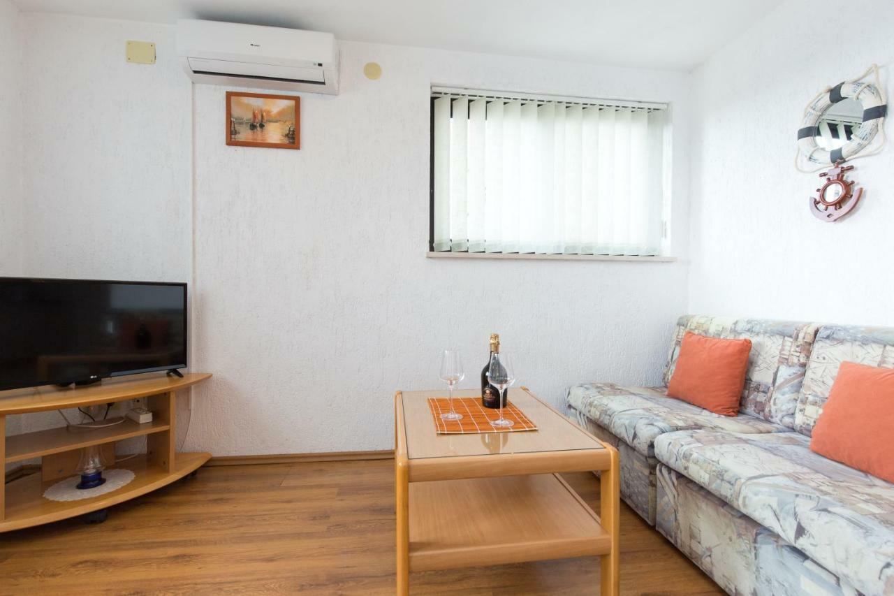 פונאנט Villa Diana מראה חיצוני תמונה